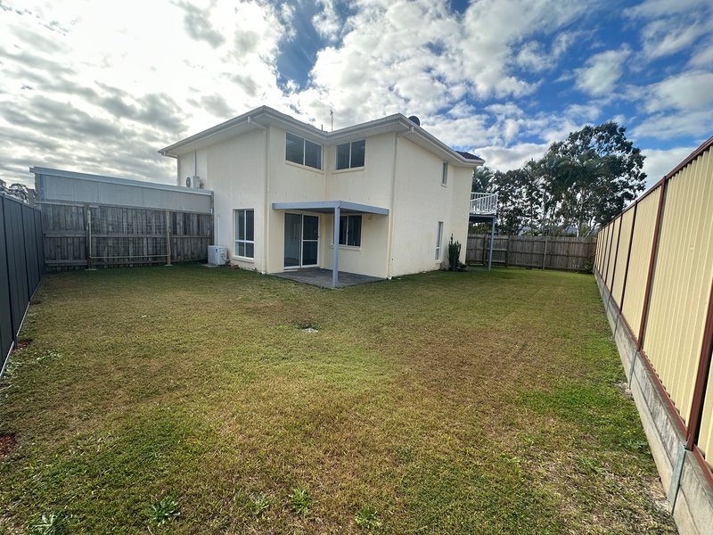 Photo - 1/7 Joshua Close, Arundel QLD 4214 - Image 7