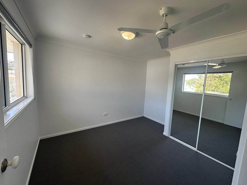 Photo - 1/7 Joshua Close, Arundel QLD 4214 - Image 15