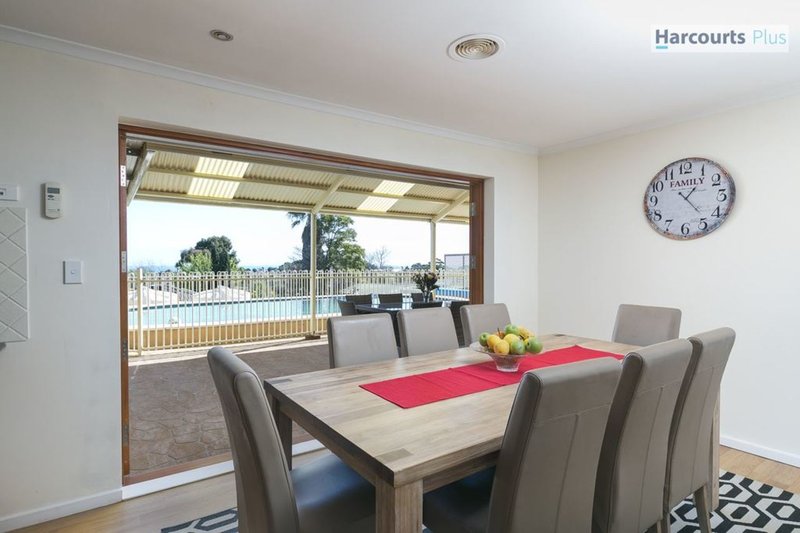 Photo - 17 Jupiter Street, Hallett Cove SA 5158 - Image 2