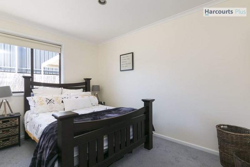 Photo - 17 Jupiter Street, Hallett Cove SA 5158 - Image 19