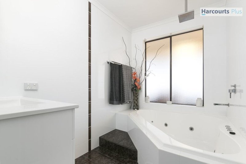 Photo - 17 Jupiter Street, Hallett Cove SA 5158 - Image 20