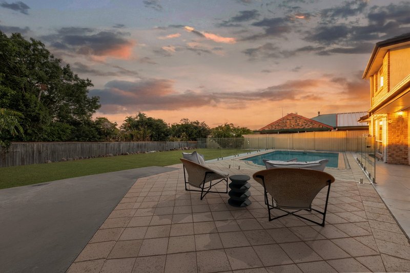 Photo - 17 Juxgold Place, Calamvale QLD 4116 - Image 16