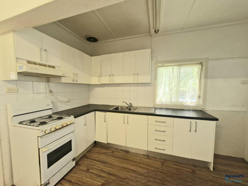 Photo - 17 Kalang Avenue, St Marys NSW 2760 - Image 5