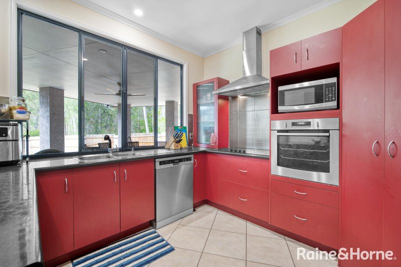 Photo - 17 Katrina Boulevard, New Auckland QLD 4680 - Image 3