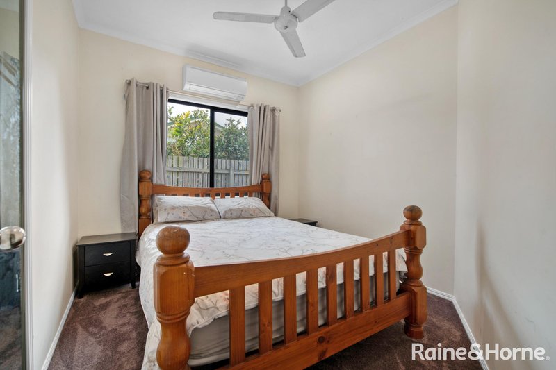 Photo - 17 Katrina Boulevard, New Auckland QLD 4680 - Image 9