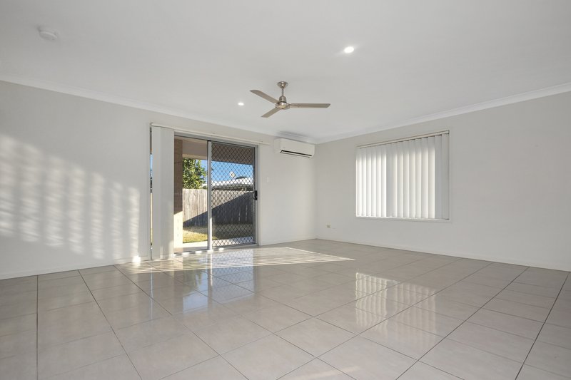 Photo - 17 Kello Court, Caboolture QLD 4510 - Image 5