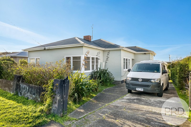 Photo - 17 Kenbrae Avenue, Glenorchy TAS 7010 - Image 2