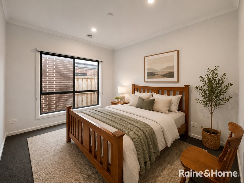 Photo - 17 Kenyan Avenue, Clyde VIC 3978 - Image 3