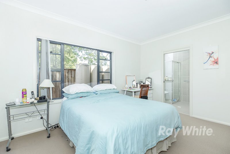 Photo - 17 Kestrel Circuit, Shortland NSW 2307 - Image 6