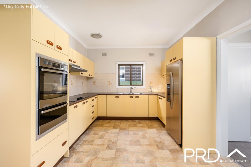 Photo - 17 Killara Avenue, Panania NSW 2213 - Image 3