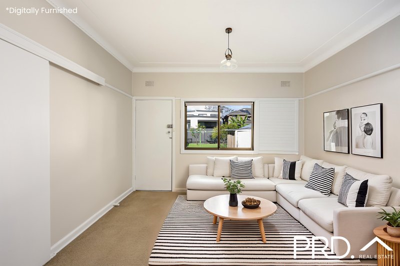 Photo - 17 Killara Avenue, Panania NSW 2213 - Image 4