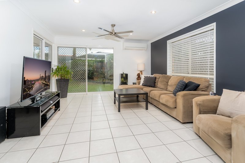 Photo - 17 King Street, Kuraby QLD 4112 - Image 8