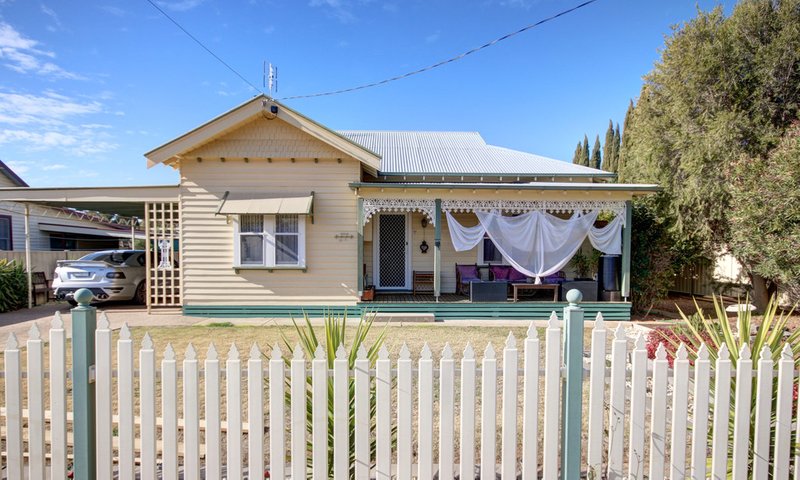 Photo - 17 King Street, Rochester VIC 3561 - Image 2