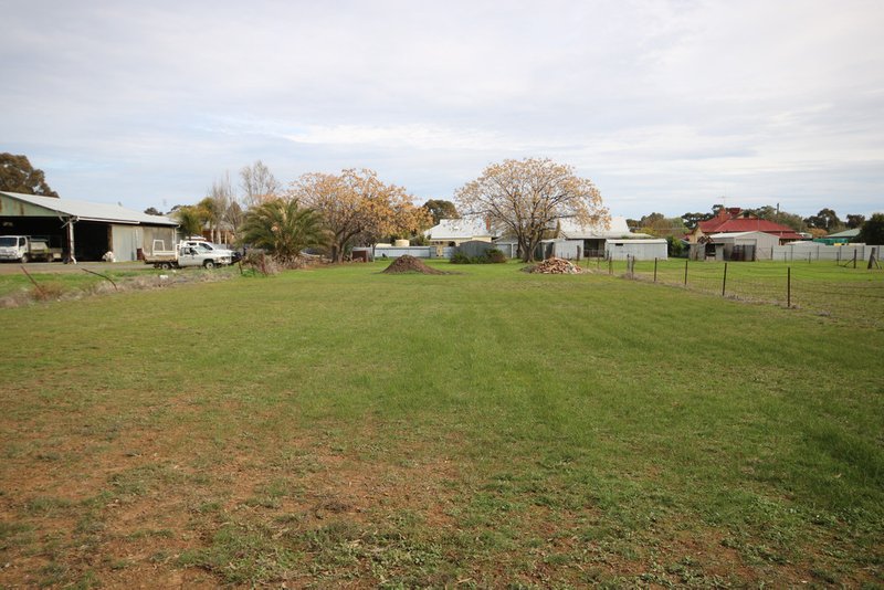 Photo - 17 King Street, Rochester VIC 3561 - Image 15