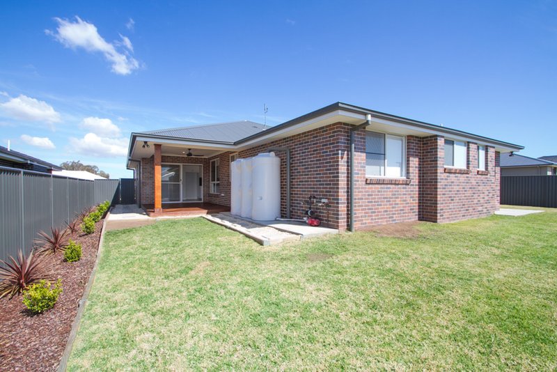 Photo - 17 Kingham Street, Tamworth NSW 2340 - Image 10