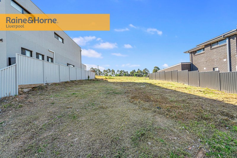 17 Kingsbury Road, Edmondson Park NSW 2174