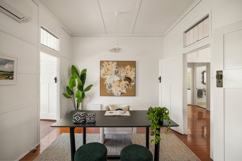 Photo - 17 Kinmond Avenue, Wavell Heights QLD 4012 - Image 18