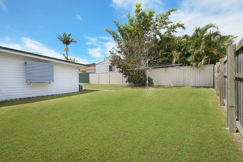 Photo - 17 Kirkhill Street, Brighton QLD 4017 - Image 6