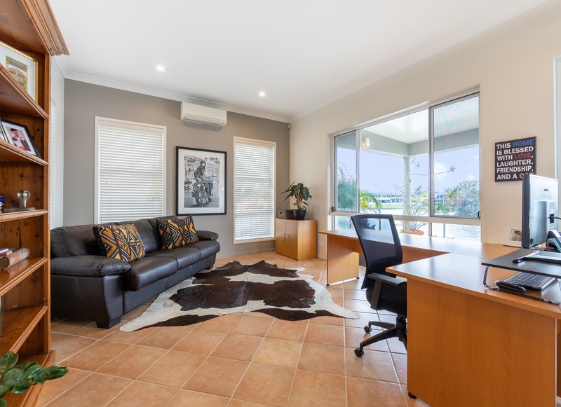 Photo - 17 Kirralee Drive, Robina QLD 4226 - Image 20