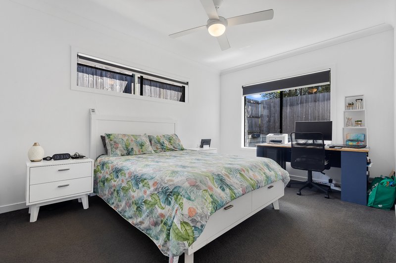 Photo - 17 Kite Street, The Gap QLD 4061 - Image 9