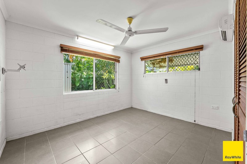 Photo - 1/7 Kokoda Street, Trinity Beach QLD 4879 - Image 4