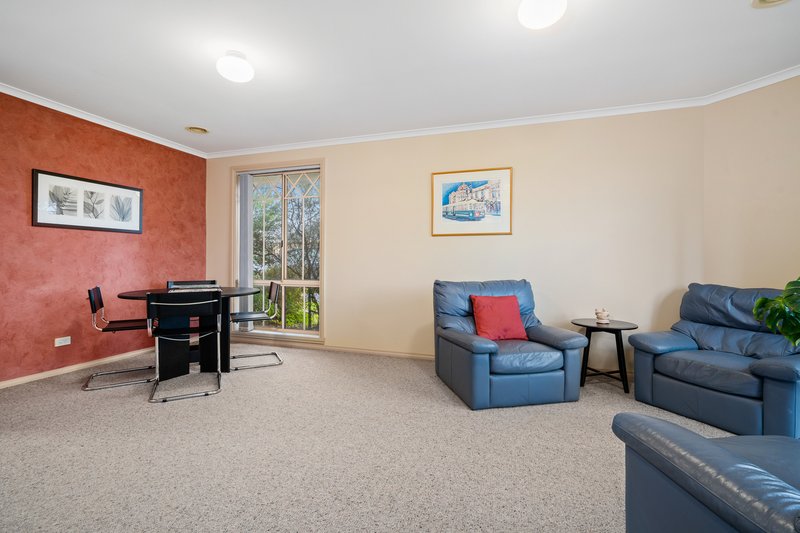 Photo - 1/7 Kookaburra Walk, South Morang VIC 3752 - Image 5