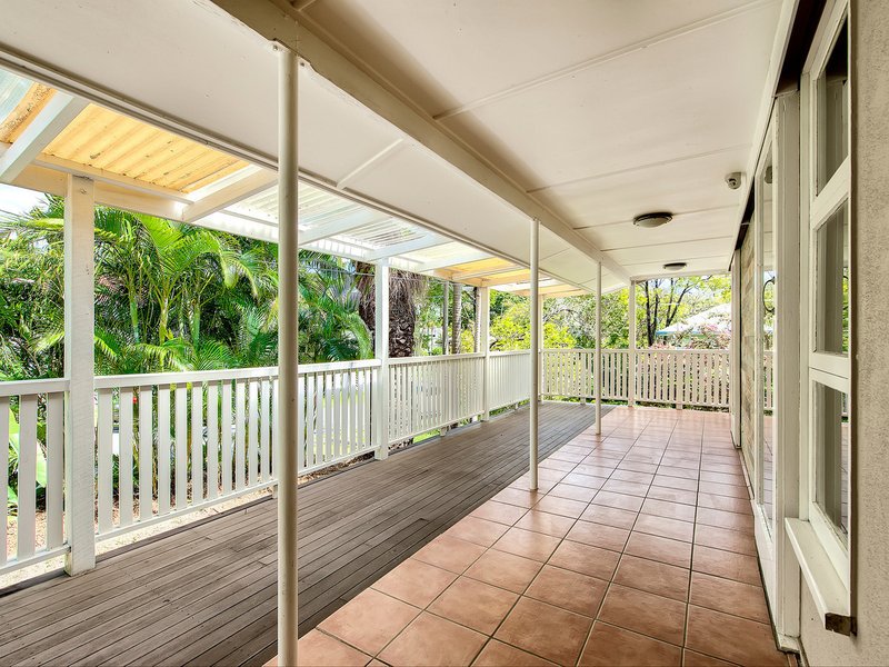 Photo - 17 Koolewong Street, Stafford Heights QLD 4053 - Image 8