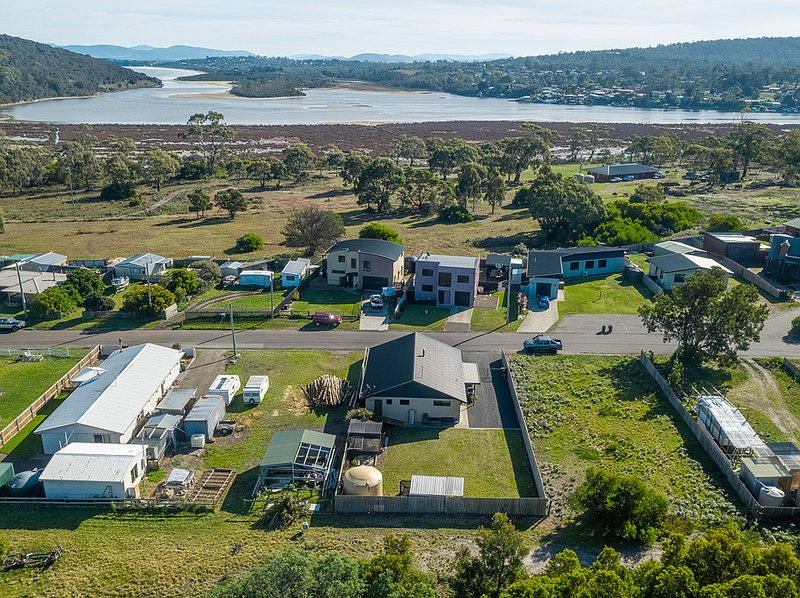 Photo - 17 Kruvale Court, Primrose Sands TAS 7173 - Image 9