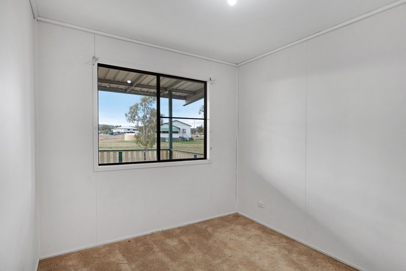 Photo - 17 Lagoon Street, Jondaryan QLD 4403 - Image 8