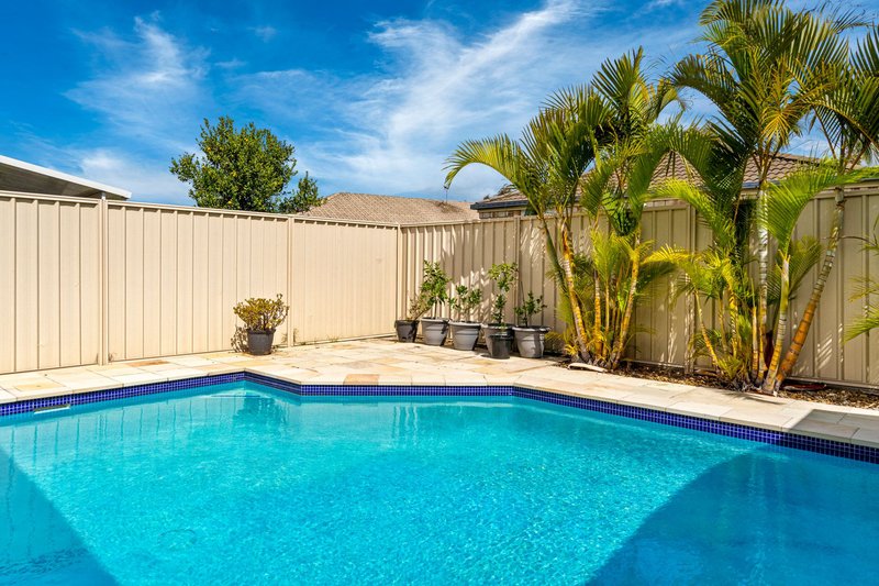 Photo - 17 Lake Borumba Street, Logan Reserve QLD 4133 - Image 13