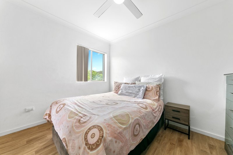 Photo - 17 Lake Street, Budgewoi NSW 2262 - Image 13