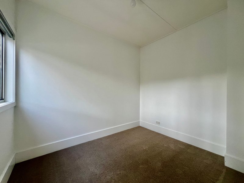 Photo - 17 Lake Street, Budgewoi NSW 2262 - Image 8