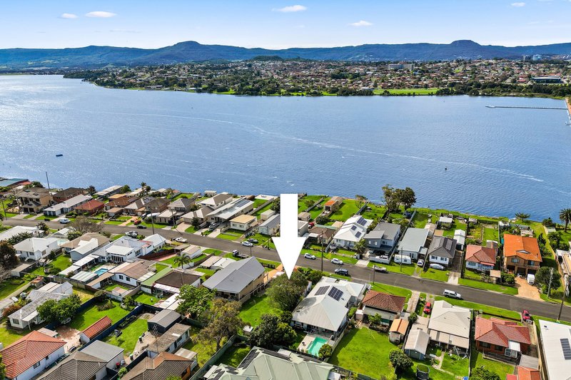 17 Lakeview Parade, Primbee NSW 2502