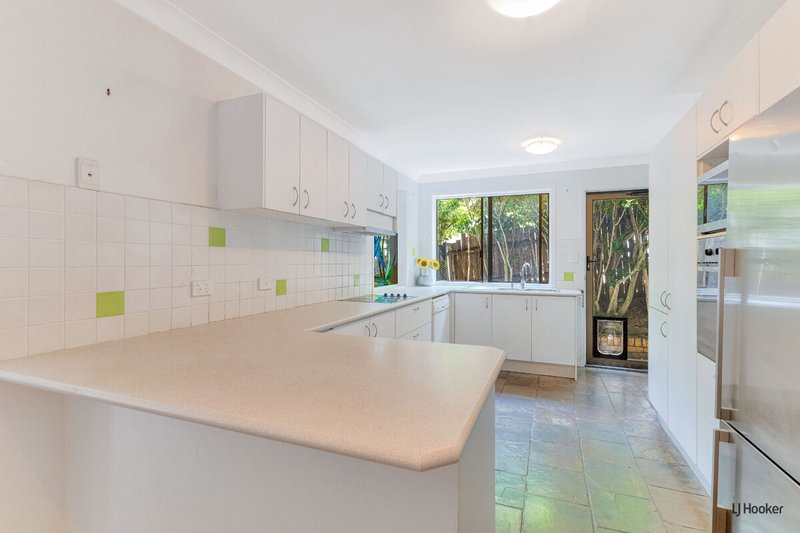 Photo - 17 Lakeview Parade, Tweed Heads South NSW 2486 - Image 5