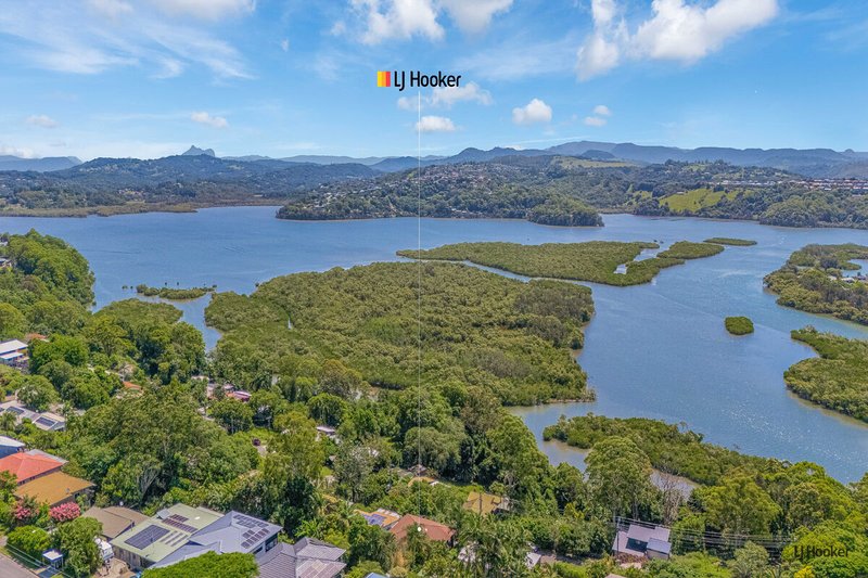 Photo - 17 Lakeview Parade, Tweed Heads South NSW 2486 - Image 18