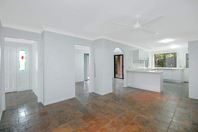 Photo - 17 Lakeview Parade, Tweed Heads South NSW 2486 - Image 5