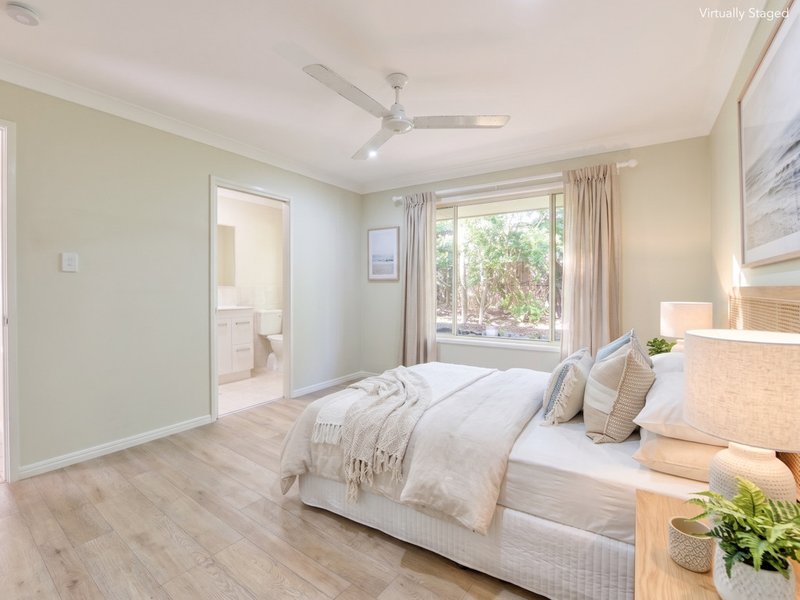 Photo - 17 Lambor Drive, Mudgeeraba QLD 4213 - Image 6