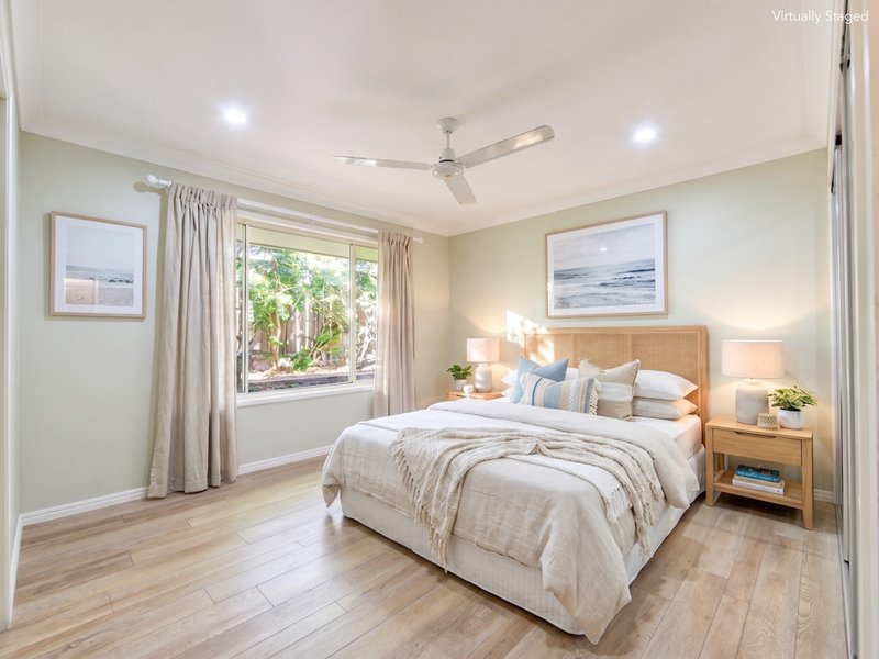 Photo - 17 Lambor Drive, Mudgeeraba QLD 4213 - Image 9