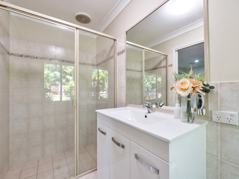 Photo - 17 Lambor Drive, Mudgeeraba QLD 4213 - Image 10
