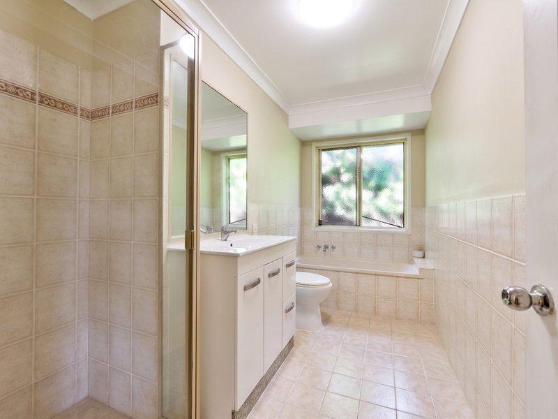 Photo - 17 Lambor Drive, Mudgeeraba QLD 4213 - Image 11
