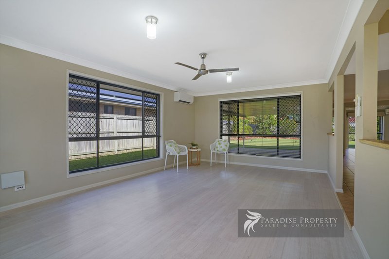 Photo - 17 Lamington Pl , Parkinson QLD 4115 - Image 3