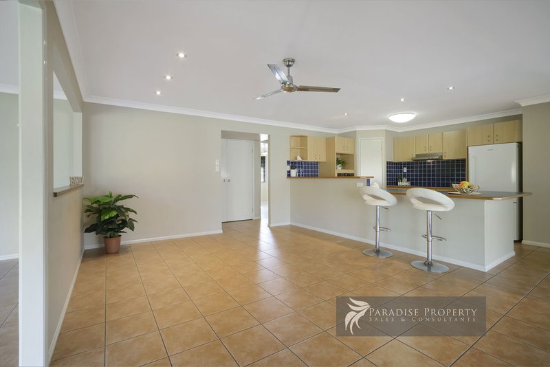 Photo - 17 Lamington Pl , Parkinson QLD 4115 - Image 7