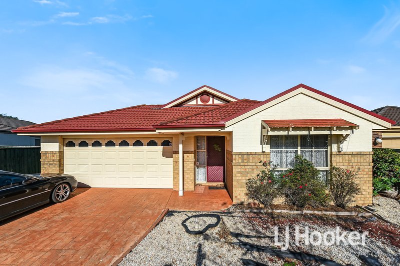 17 Lansbury Drive, Narre Warren South VIC 3805