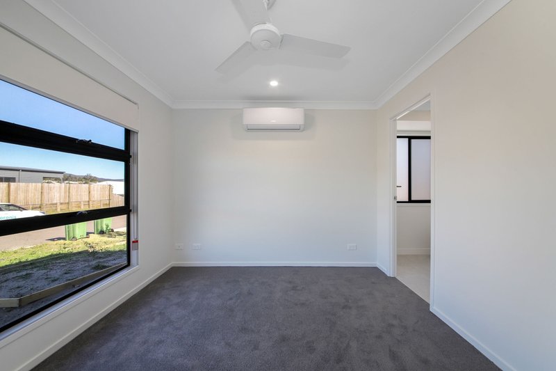 Photo - 1/7 Laon Street, Pimpama QLD 4209 - Image 6