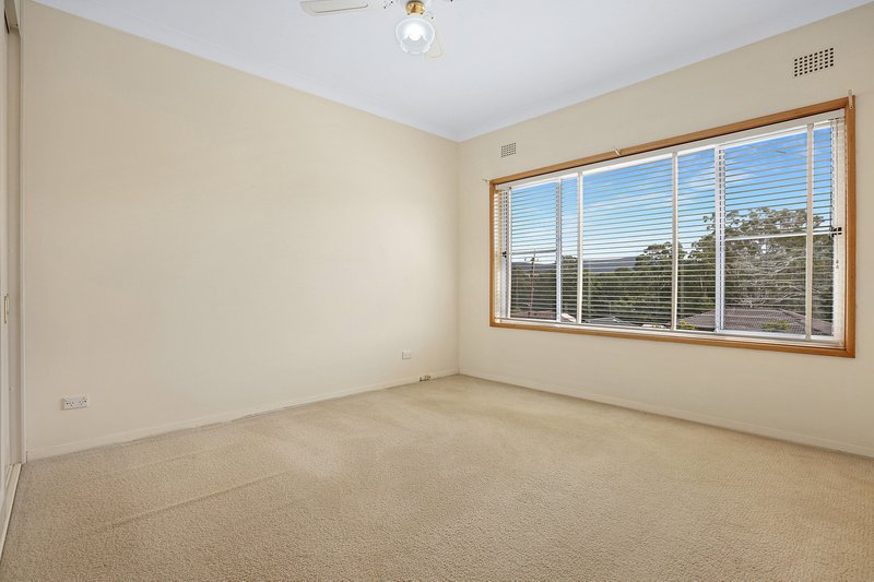 Photo - 17 Larama Avenue, Dapto NSW 2530 - Image 7