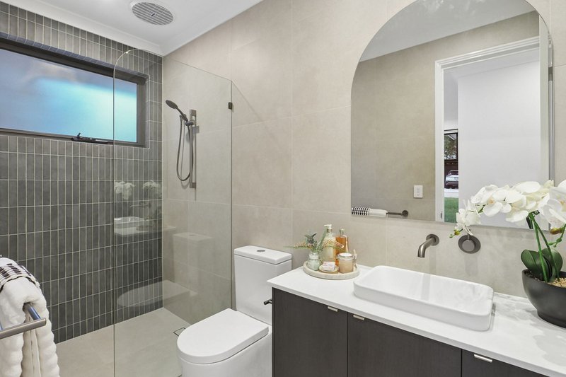 Photo - 17 Laurence Road, Innaloo WA 6018 - Image 14