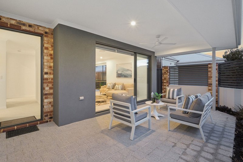 Photo - 17 Laurence Road, Innaloo WA 6018 - Image 19