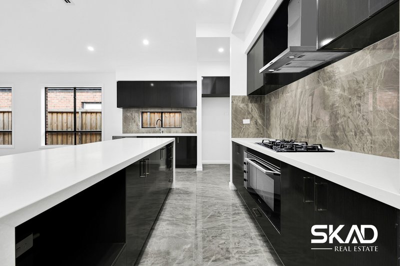Photo - 17 Lavender Street, Wollert VIC 3750 - Image 8