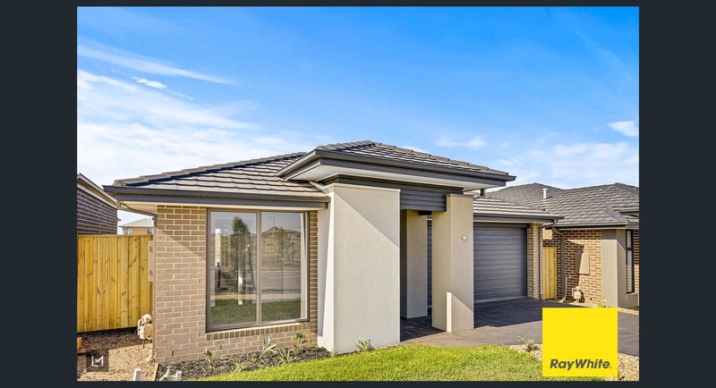 Photo - 17 Lay Street, Tarneit VIC 3029 - Image 2