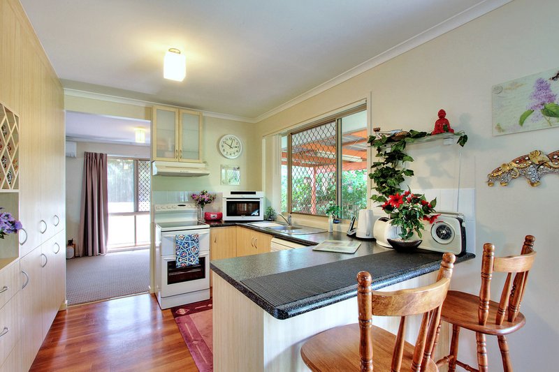 Photo - 17 Leighton Drive, Edens Landing QLD 4207 - Image 3